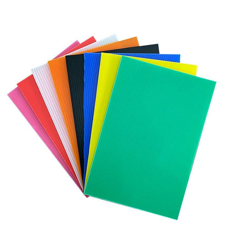 Lembar Coroplast PP Tahan Slip dan Tahan Lembab